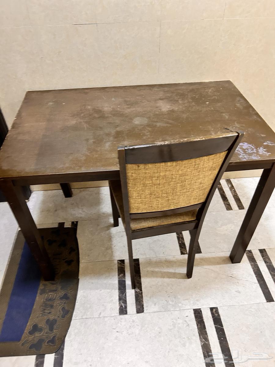 طاولة وكرسي واحد لمطبخ او استخدام اخر64594626922883110