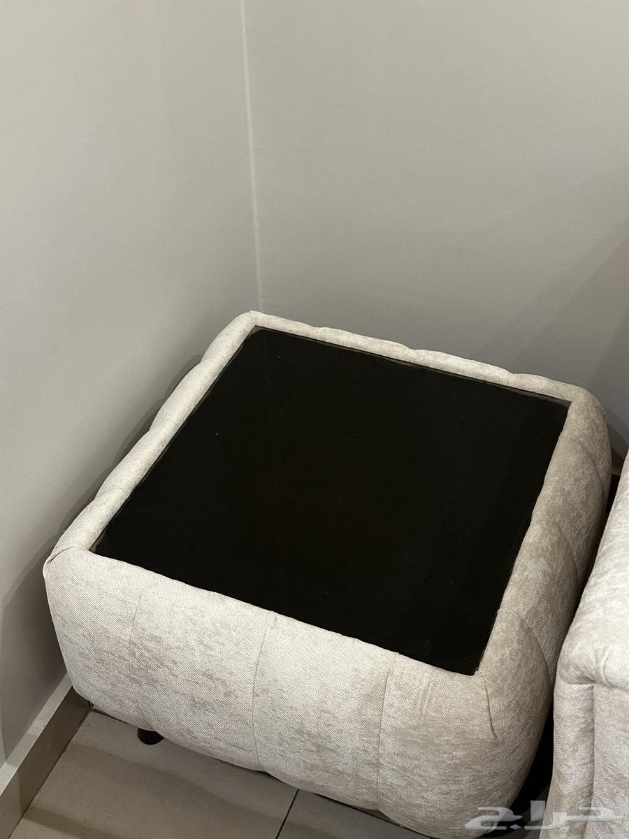 للبيع كنب مجلس متكامل مع الطاولات64589079801475114