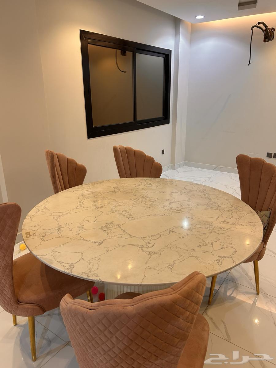 طاوله مع 6 كراسي من هوم سنتر64594332052099111