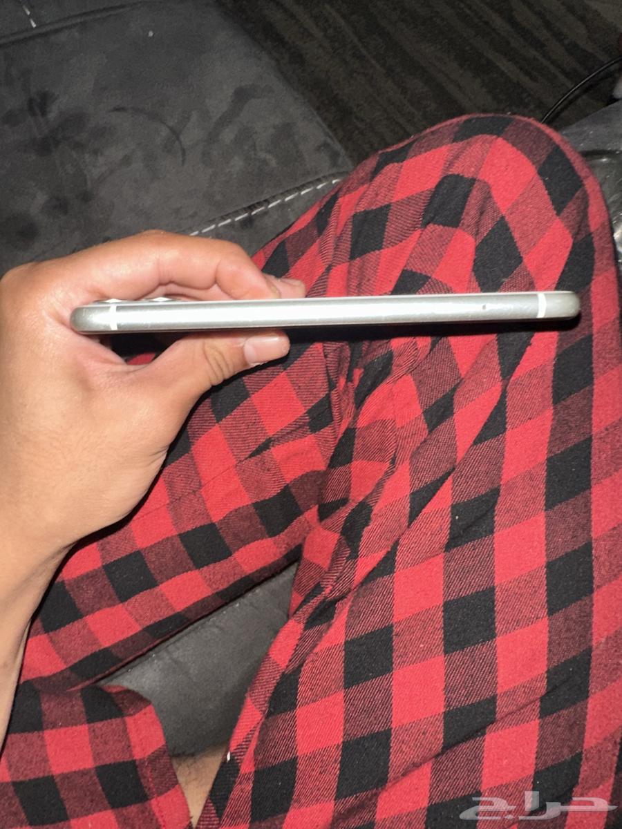 iPhone 11 12864593912815875113