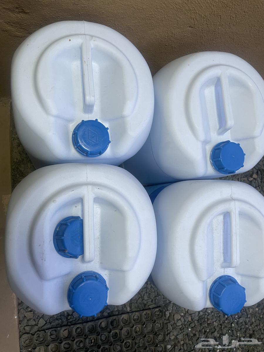 5 clean empty jerrycans for sale, previously contained bleach and thoroughly cleaned and sanitized64594023568387114