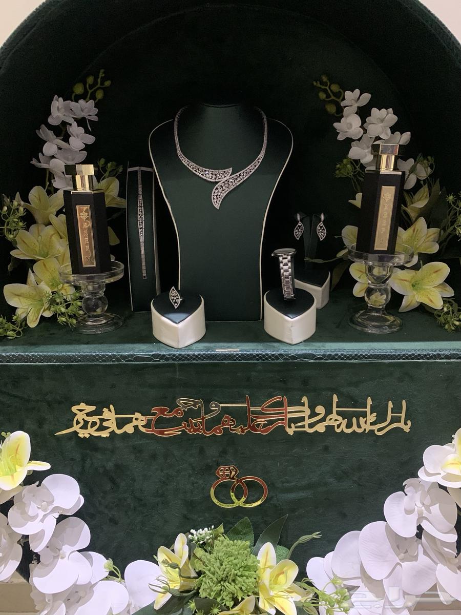 New bride's dowry box, used once, for sale with all accessories64593644531970110