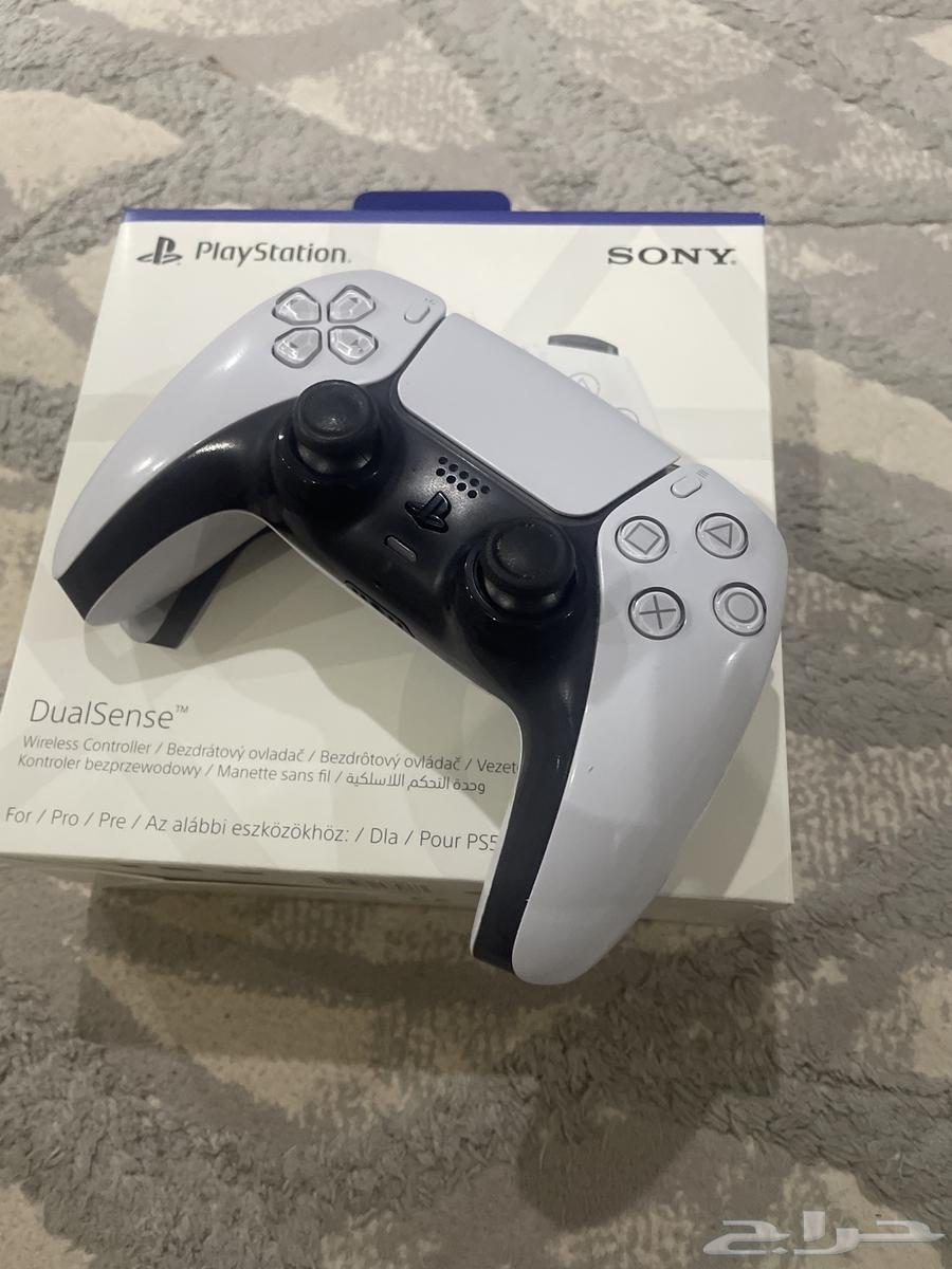 يد سوني 564592637049474114