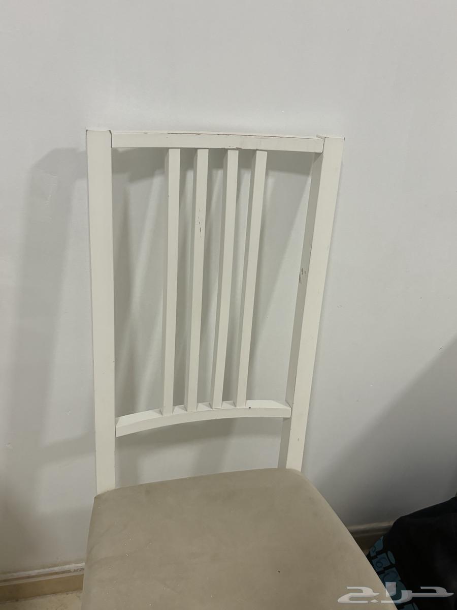 كرسي مكتب او طاوله من ايكيا للبيع64588285762562111