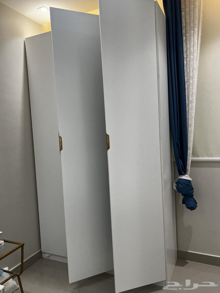 دولاب ملابس نظيف ابيض64592829982337112