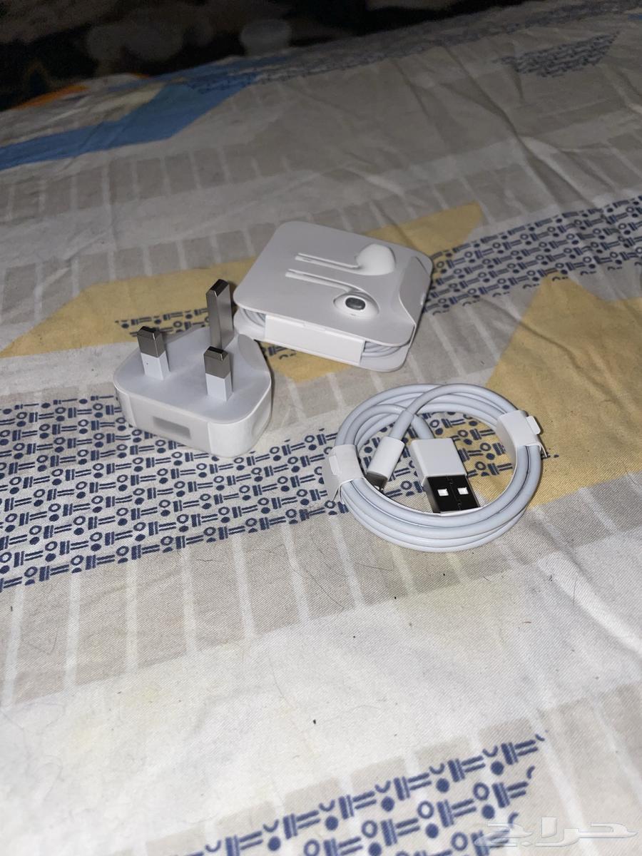 سماعة و سلك شاحن وفيش64590077560450114