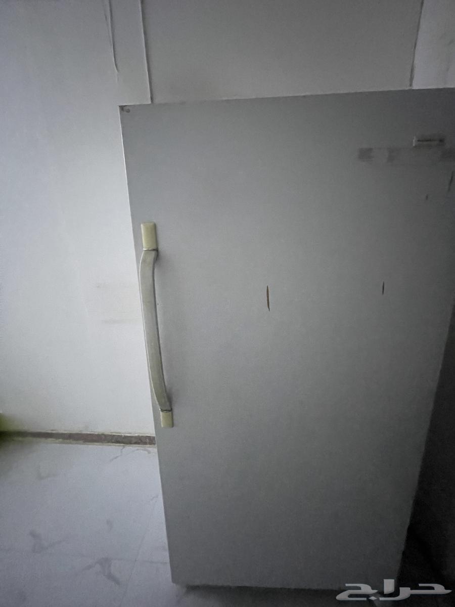 وثلاجه كبيره تبرد64593680864001112