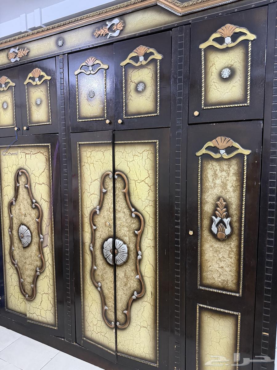 دولاب ملابس بحالة جيدة64593693093763112