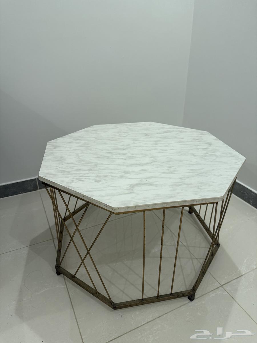 Sofa and service table for sale64591454719875112