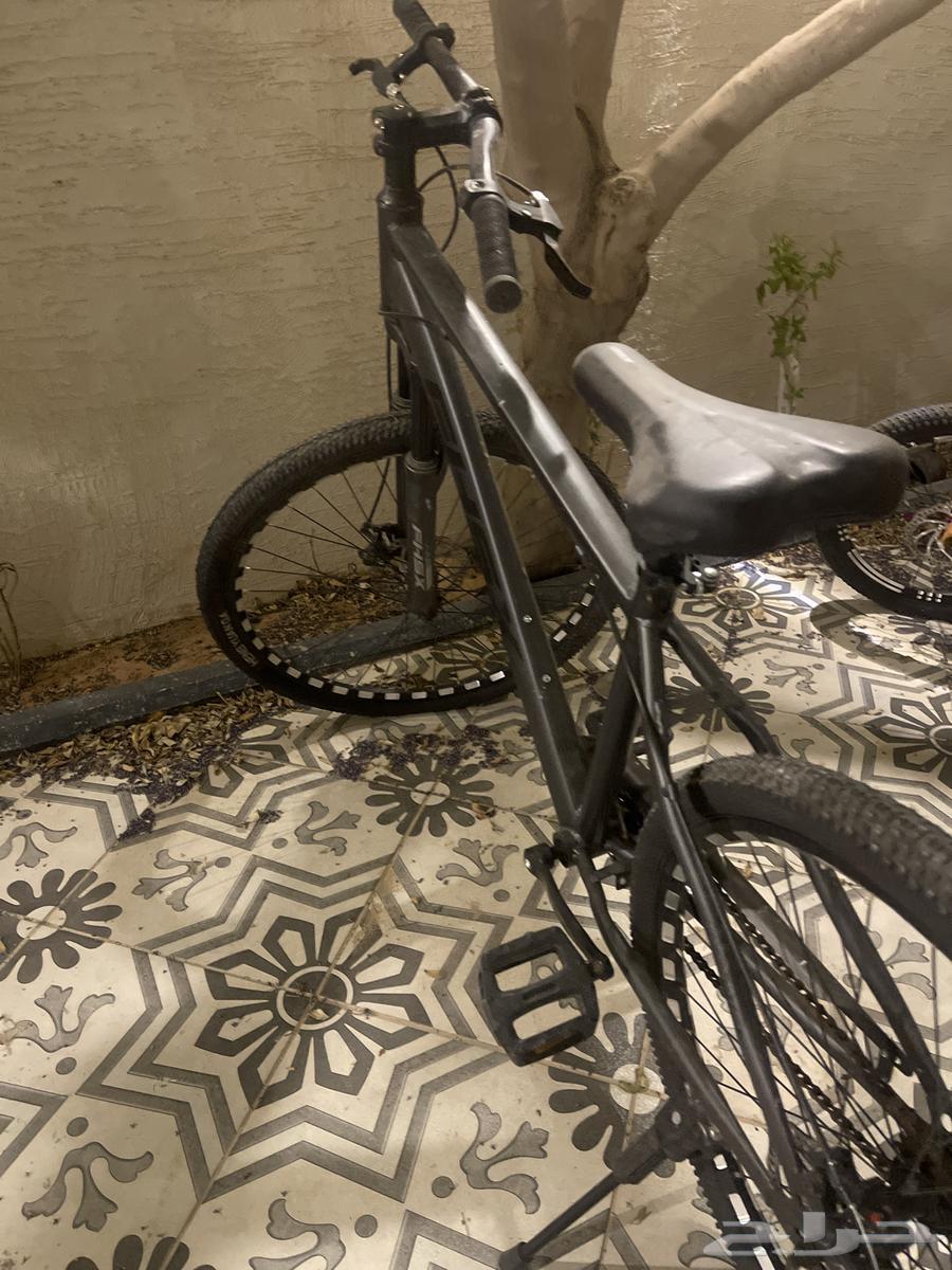 New bike with light use64595403612803110