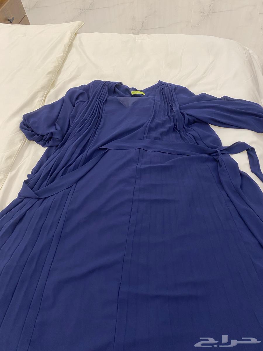 للبيع فساتين64593276553985110