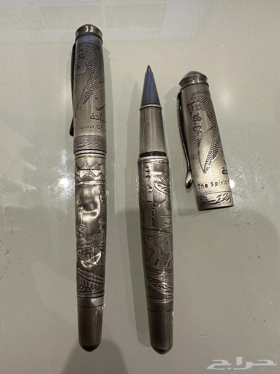 قلم ملكي روح القيادة بطابع الملك فهد سعر القلمين 30064588445442305110