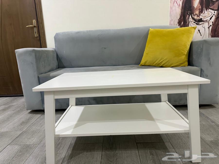 Selling IKEA tables and clean sofas64596353409921113