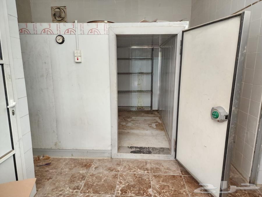 للبيع ثلاجه مركزية طاولات استيل64592238042753111