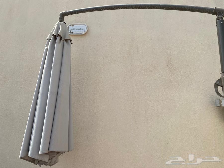 مظلة كبيرة 800 ريال64591888544641110