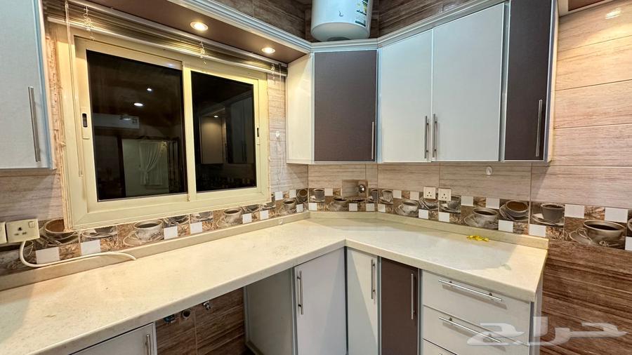 فرصه للبيع دولاب مطبخ شبه جديد64596340859777112