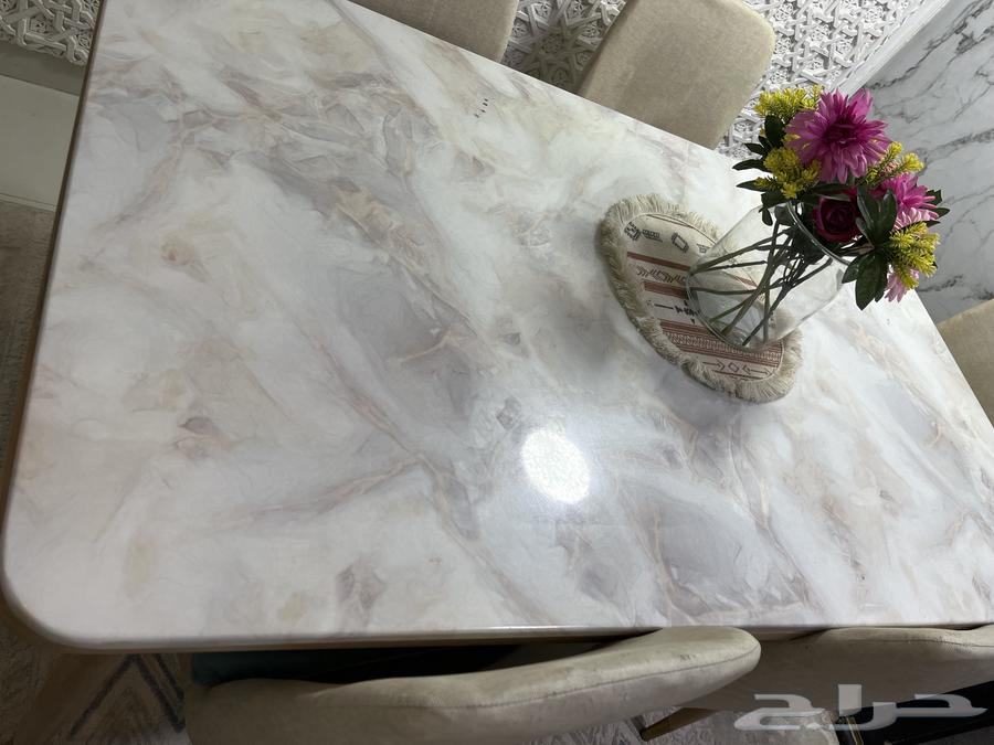 Dining table64595267553283111