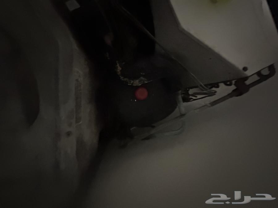 للبيع مكيف شباك شغال ويبرد64590545768065111