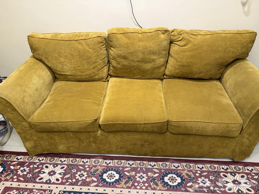 Sofas64595943927939110