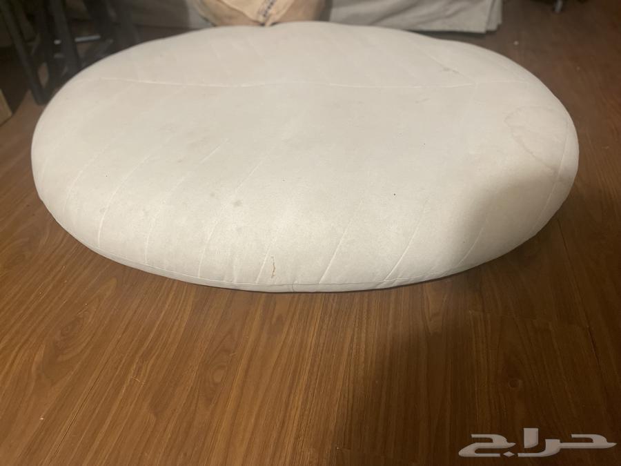 سرير ايكيا عدد 2 و مرتبه عدد 2 و تيبل لامب وطاوله تلفاز64595648083203111