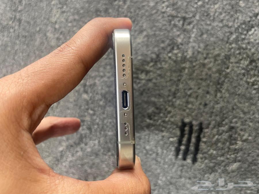 ايفون 15 برو64592444666498111