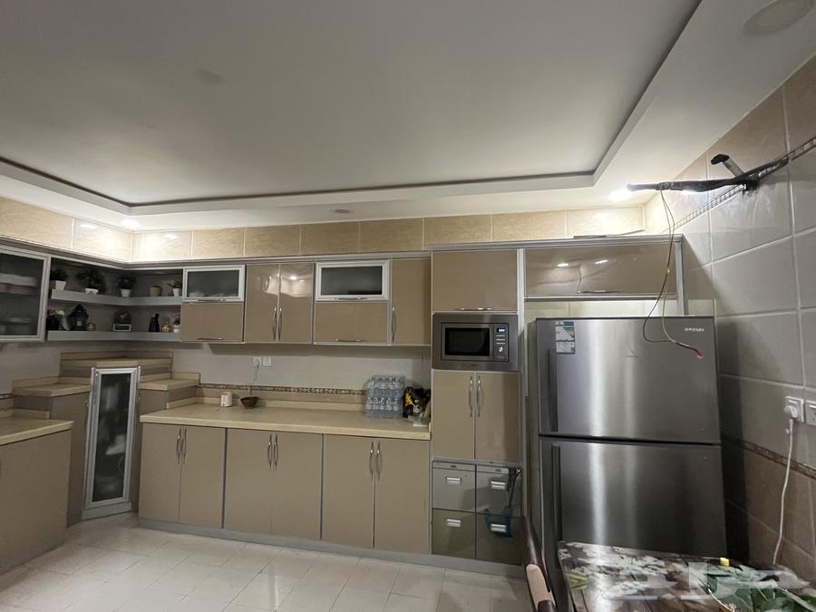 دولاب مطبخ بحاله ممتازه64594664000001110