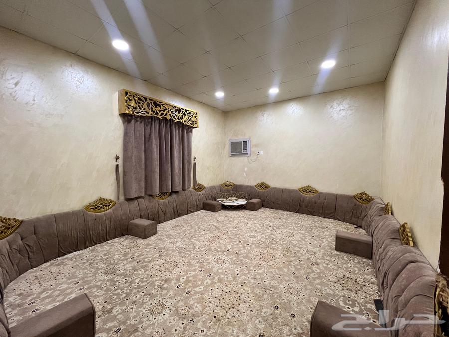 مخاد مجلس سته في اربعه شبه جديد64595598974979110