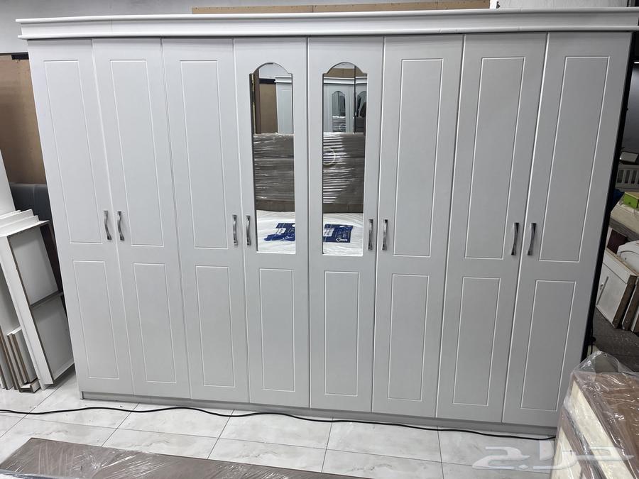 دولاب وغرفة النوم مستعمل نظيف للبيع64595550393218113