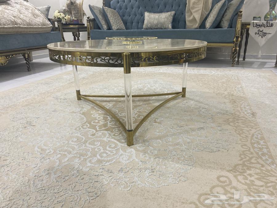 Table for sale with two service tables64591008255235112