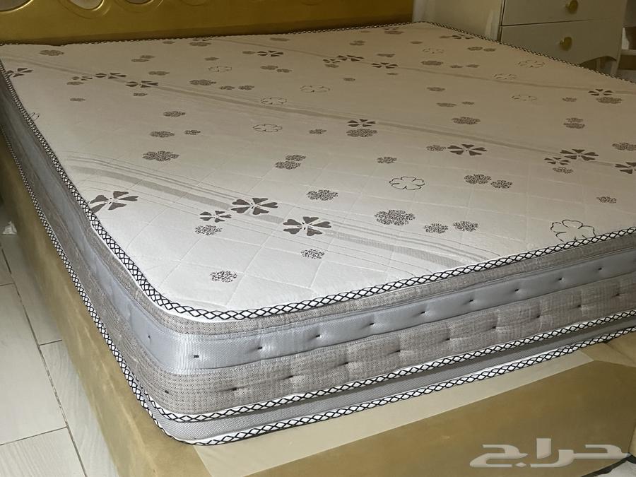 للبيع مرتبه طبيه مع لباد64593023323905111