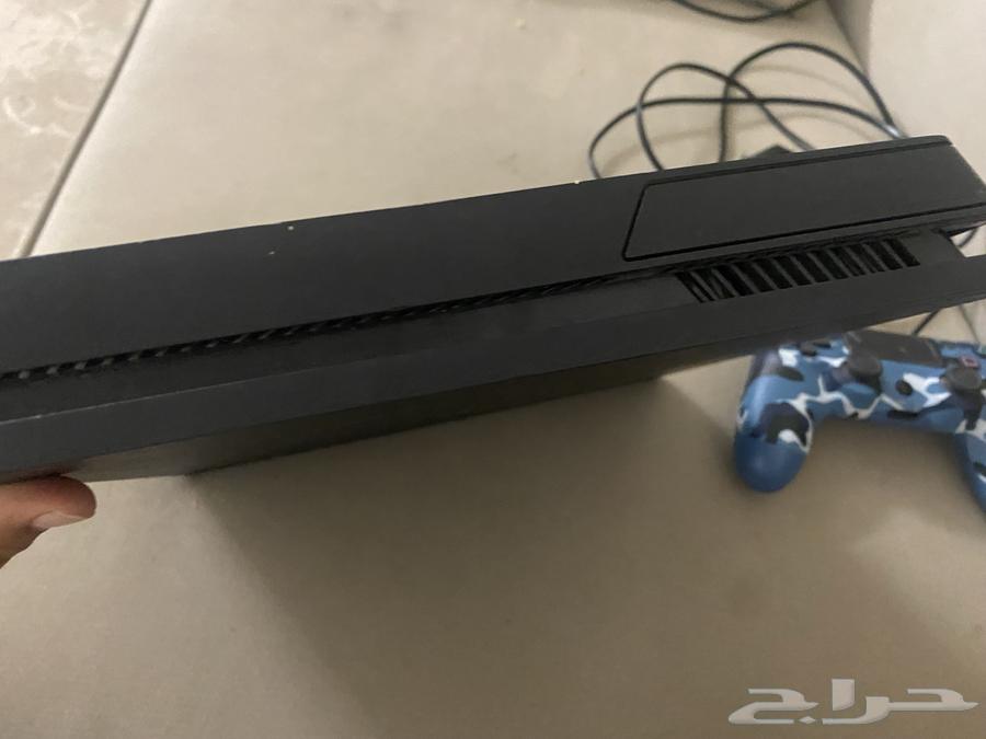 سوني 4 نضيف شغال  يوميا حدي فيه 120 ريال64589916014595111