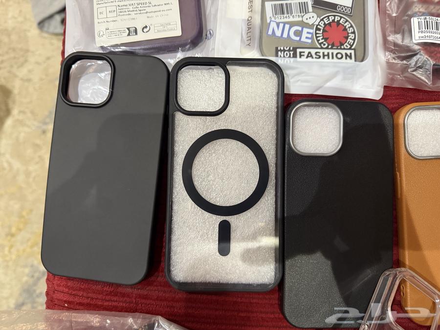 Regular iPhone 1564591262322049113