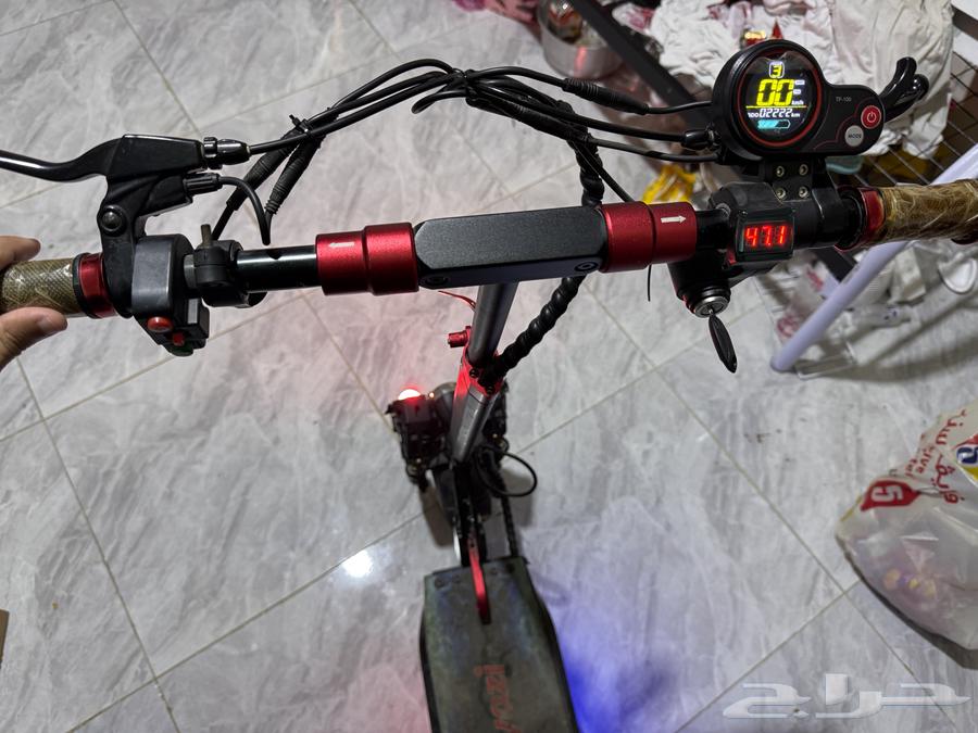 سكوتر للبيع64589463224195110