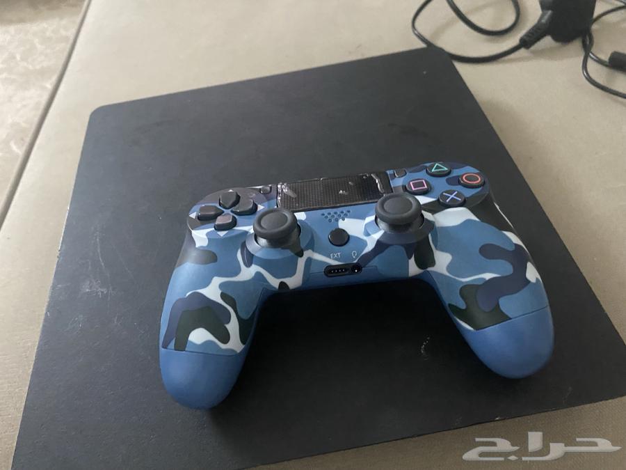 سوني 4 نضيف شغال  يوميا حدي فيه 120 ريال64589916014595110