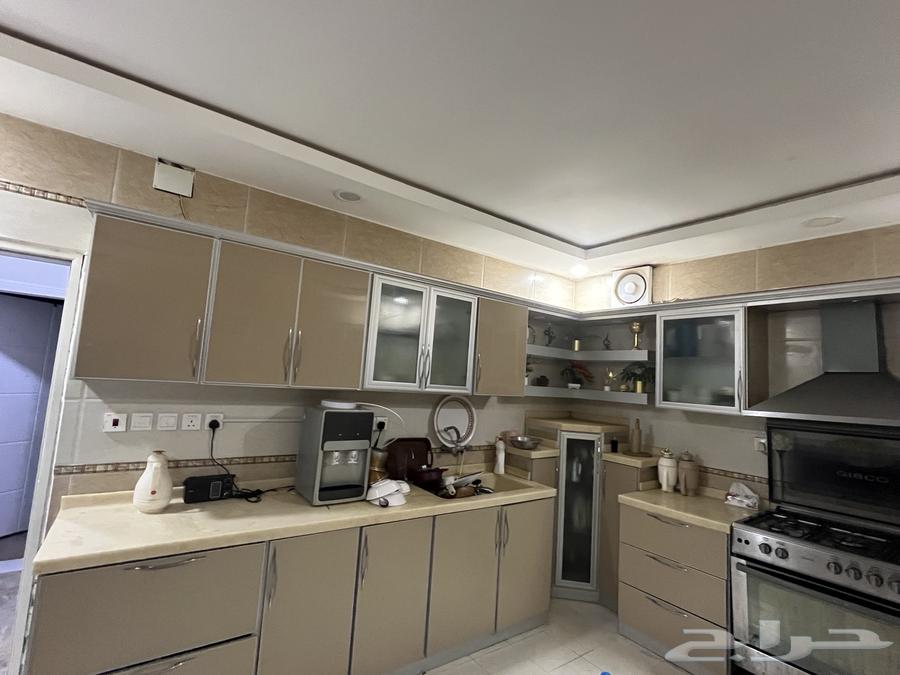 دولاب مطبخ بحاله ممتازه64594664000001112