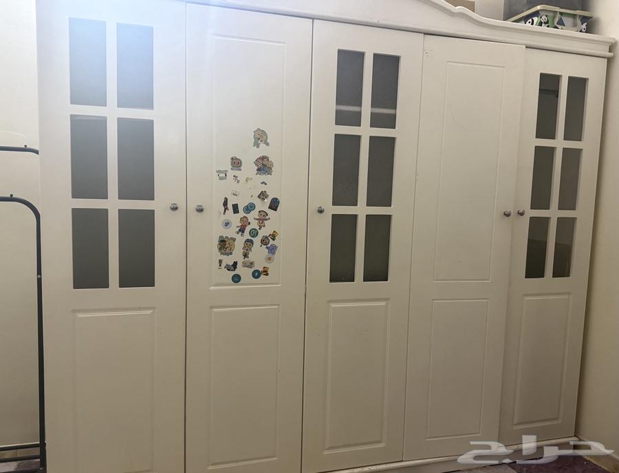 دولاب للبيع64595623450883110