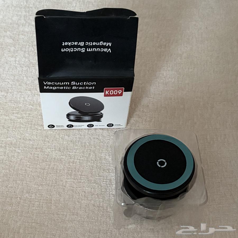 حامل جوال مغناطيسي للسيارة.64596526230659110