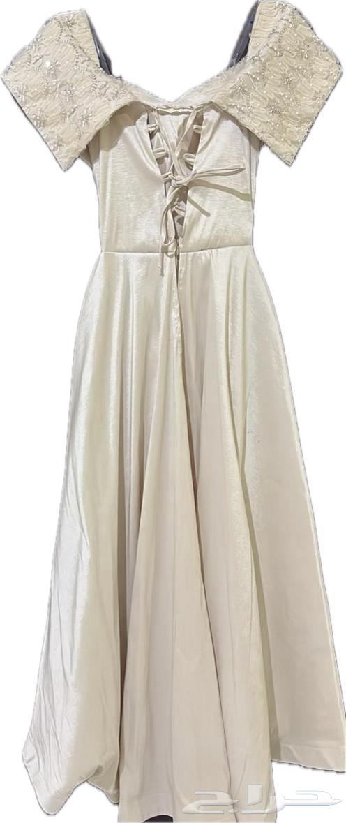 فستان سهره فخم واللون سكري المقاس اكس سمول والثاني مقاس لارج64588856246914110