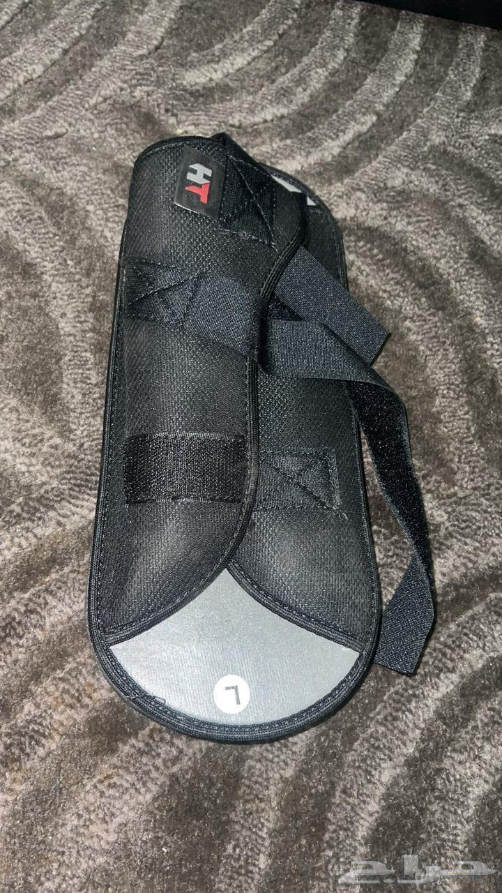 حذاء طبي للجبس او الكسور بدون مقابل64591214086915111