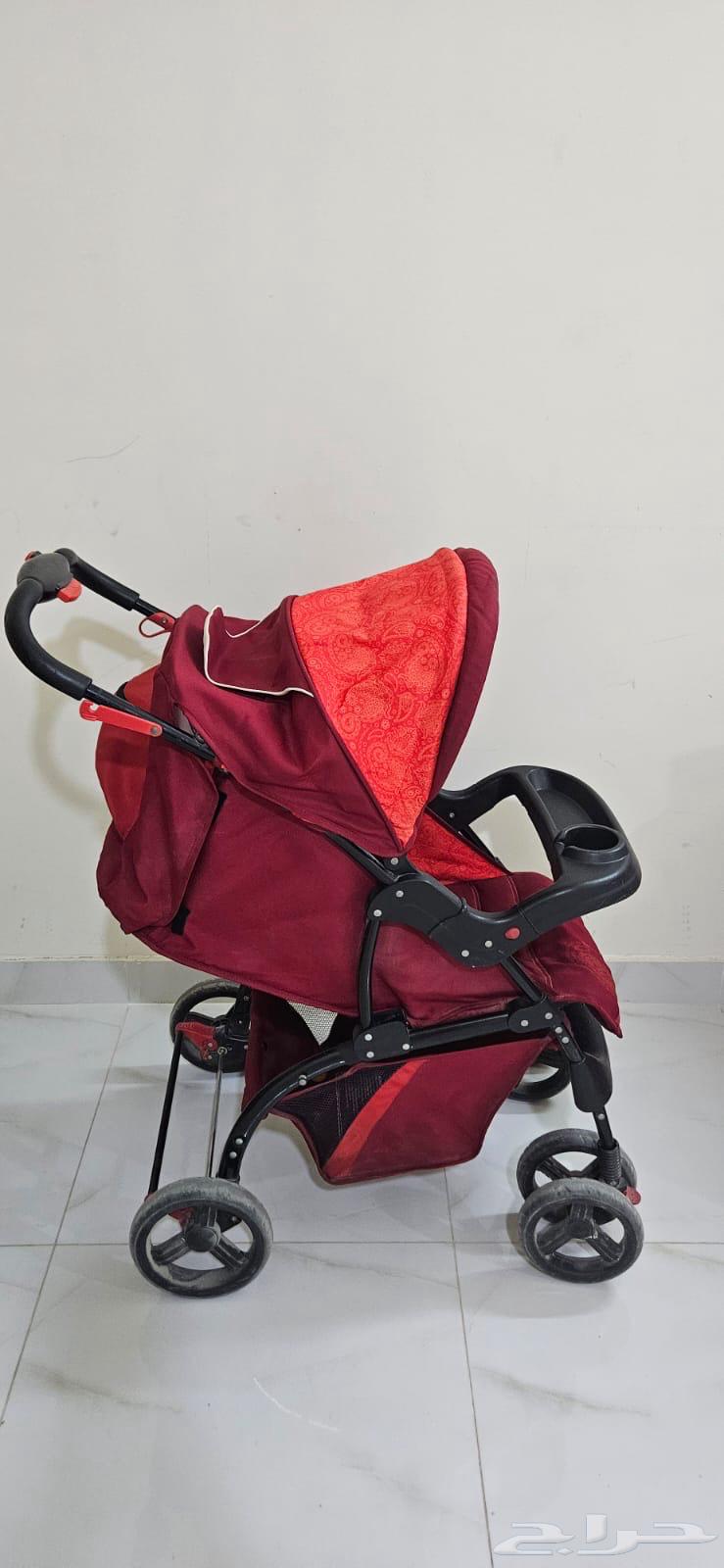 عربة اطفال ماركة جونيور من سنتربوينت بحالة جيدة جدا64592021424770113