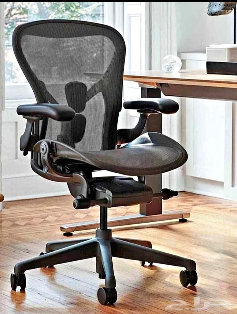 للبيع كرسي هيرمان ميلر ريماستر جديد64590995996546110