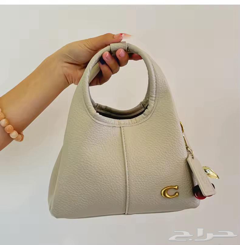 كوتش لانا64589104431746114