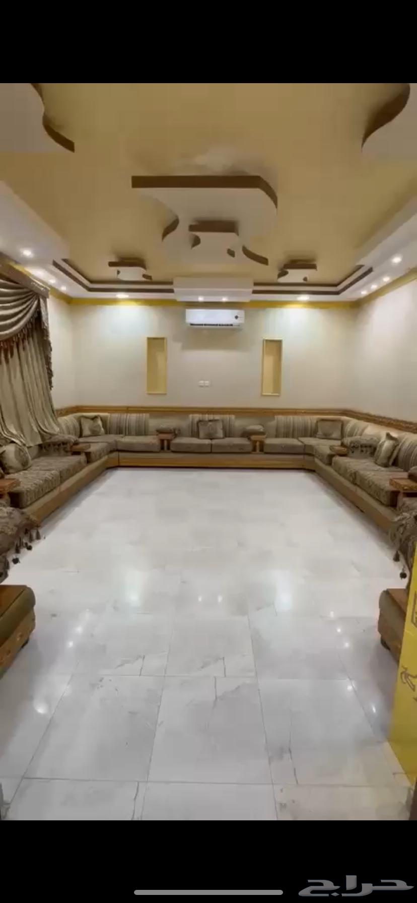 Sofa64590874009858110