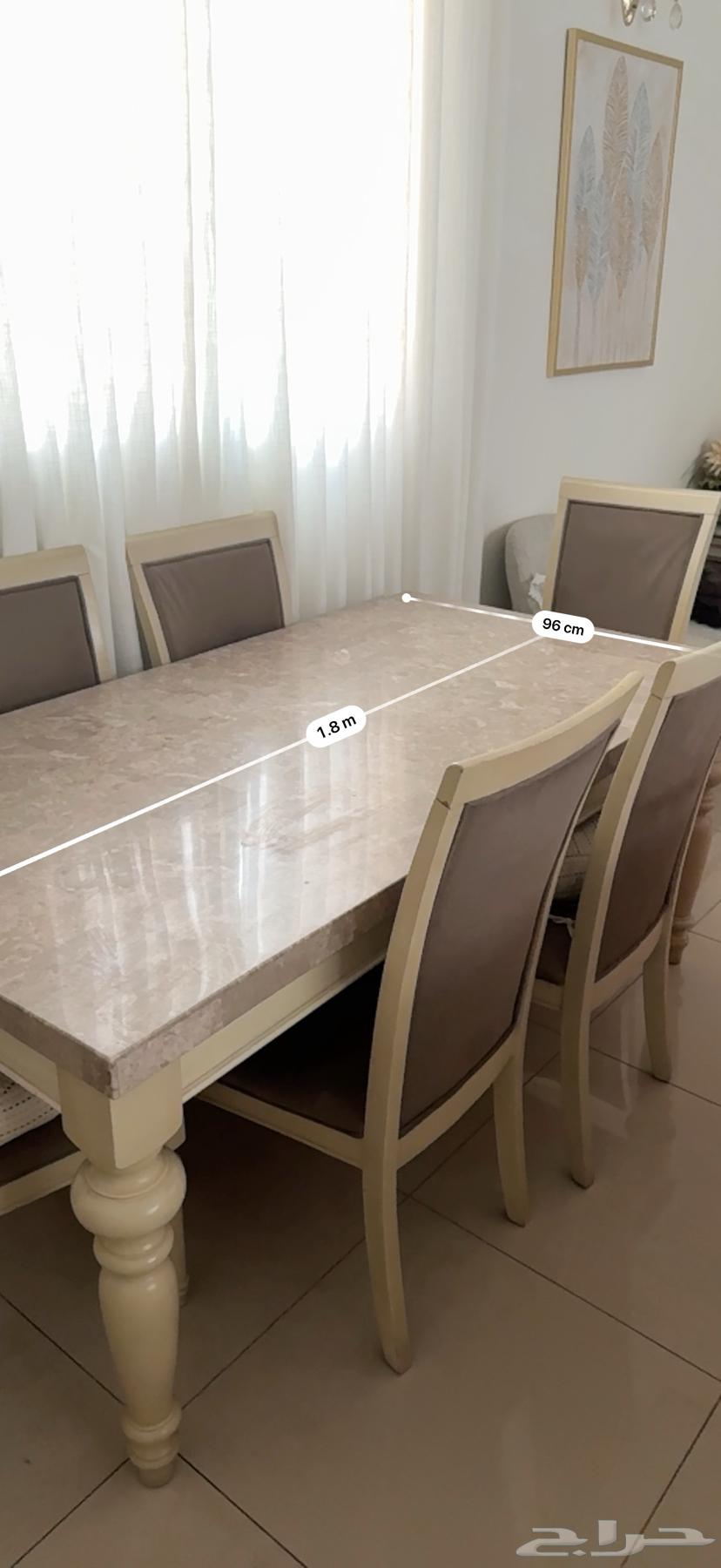 طاولة طعام للبيع64592890194818113