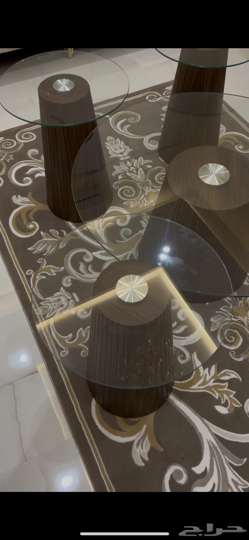 طاولات للبيع64588856262275111