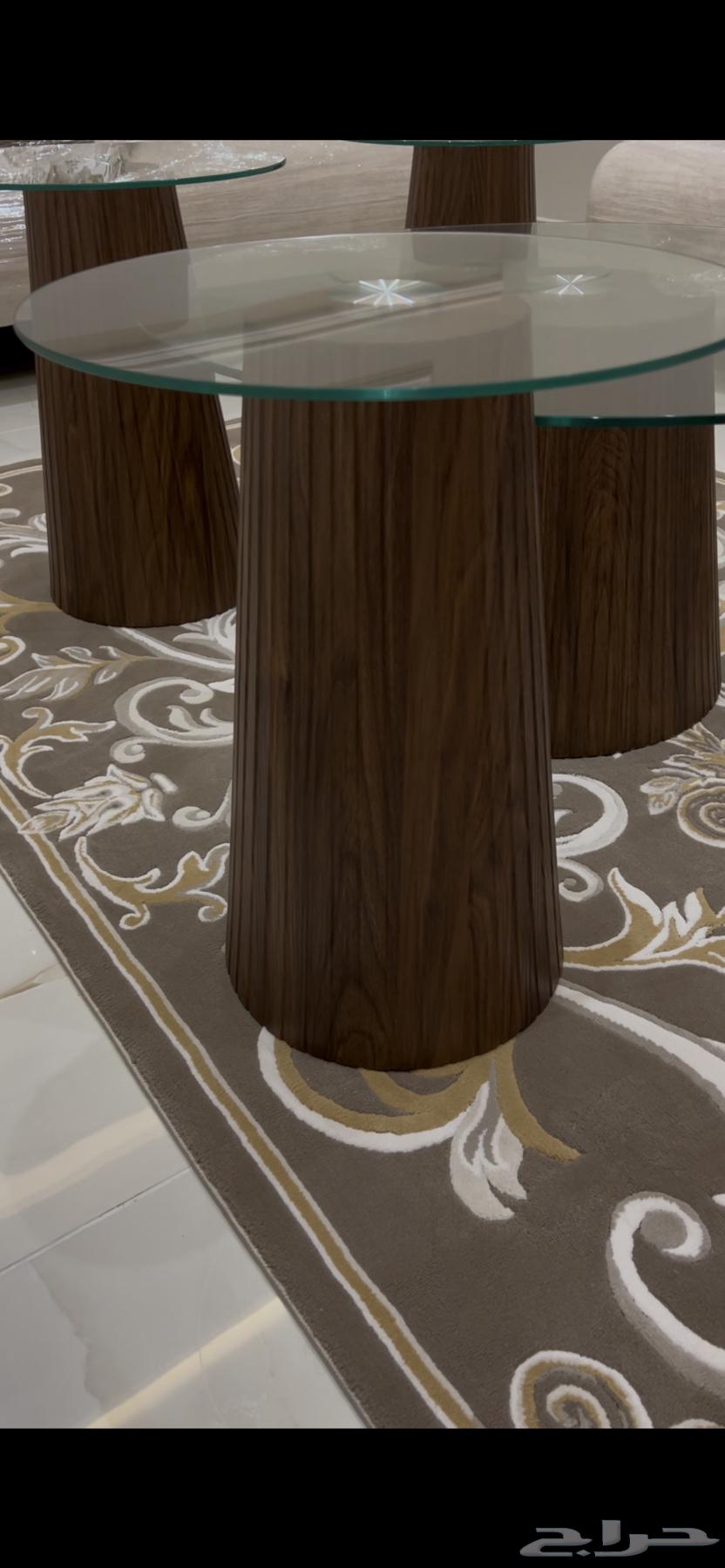 طاولات للبيع64588856262275110