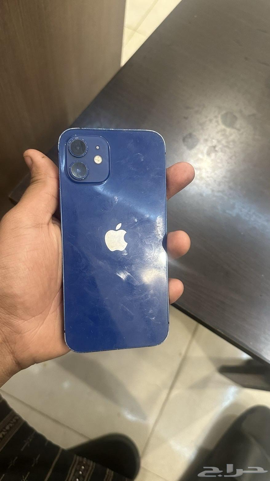 ايفون 12 128 قيقا للبيع64592516707842110