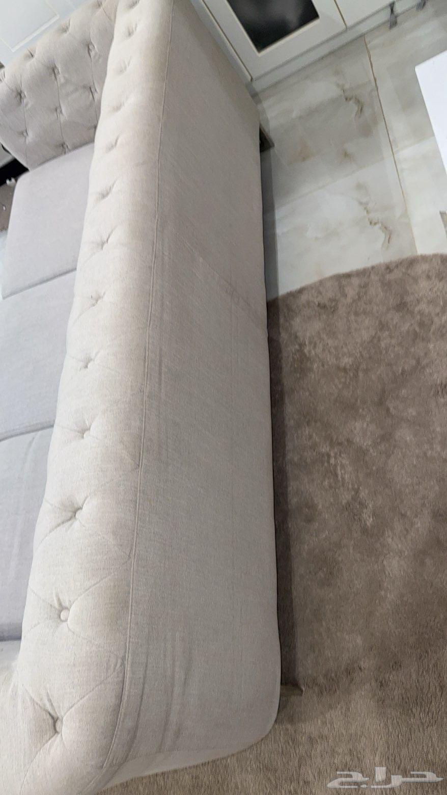 كنبه مع طاولة طعام64594874681985114