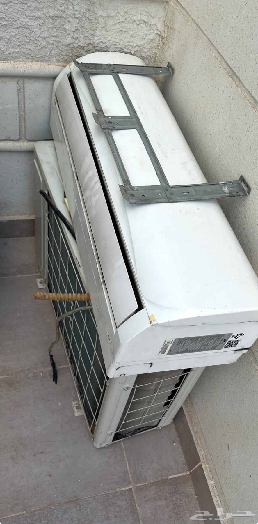 مكيف ماندو 12 وحدة حار بارد ( الصامل فقط يتواصل )64589401210882110