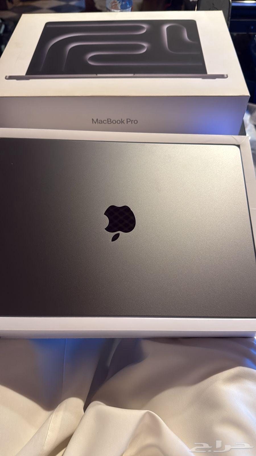 New Apple MacBook 512, Never Used64593107030785112